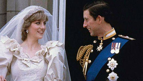 ���˹���㳦�֣�����3ö��ָ��Сָһֱ�����Ŵ����Ƚ��� ...