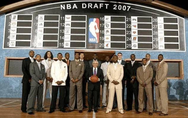 你们是一路参与工做的？——NBA2007级员工保存指南