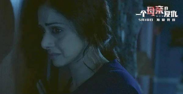 10����ϲ���ĸ����Ӱ��ÿ��������������