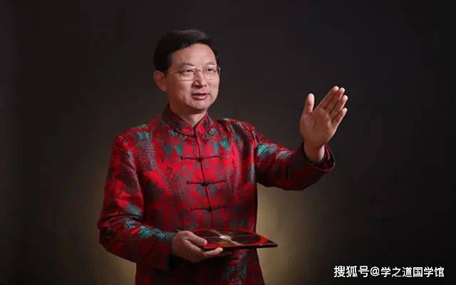 中国十大起名大师，李洪亮大师跃居榜首