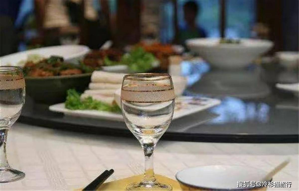 酒量为啥忽高忽低？如何测出自己的酒量？行家：1条万能公式就能算出来