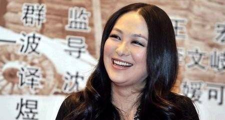 她凭《神医喜来乐》爆红，消逝3年成婚生子，本来嫁给了乾隆后代