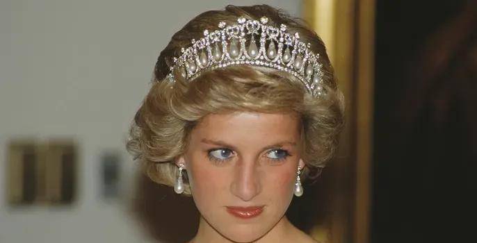 ����ڶ���������Լ��ϣķ���ں���ʧȥ����ͷ�������ƾ� ...