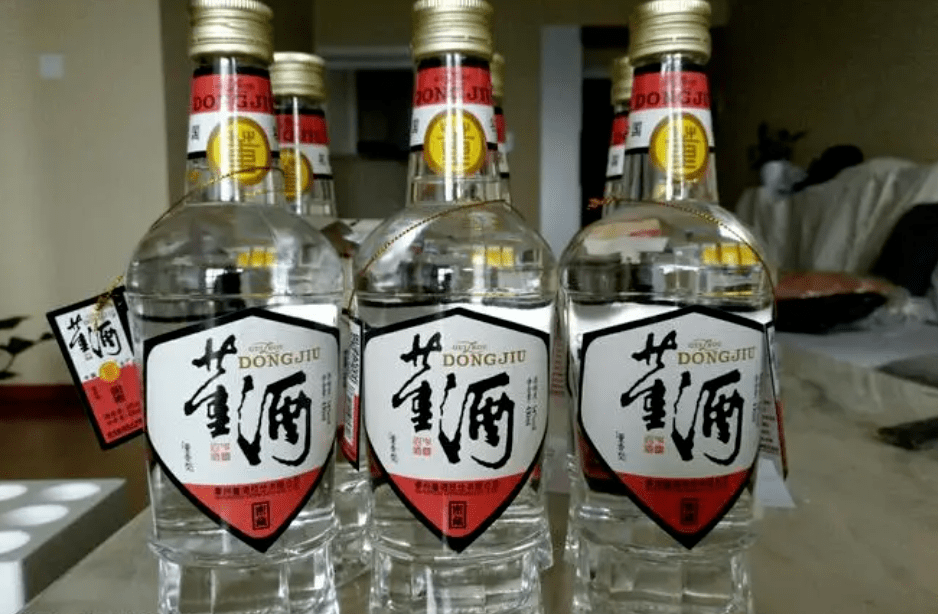 我国哪些白酒更好喝？那5款“佳酿”是里手公认的好酒，你喝过吗