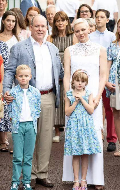 �𿨴�ɺ��ŦԼ���Ż��ƿ��࣬�Լ��������Ǵ���