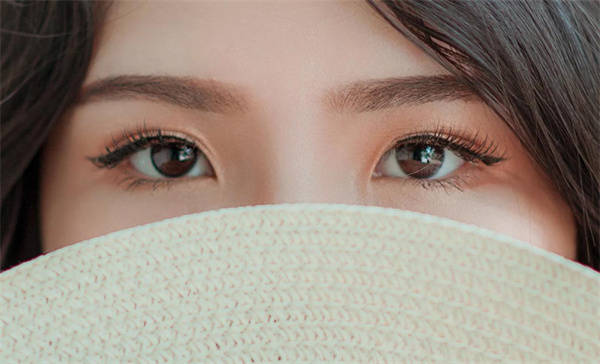 眼霜什么牌子的效果好？效果好口碑好全球好用的眼霜推荐