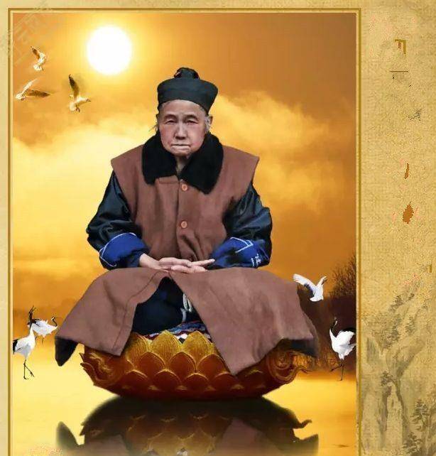原创
            她，海灯法师的师叔，武艺出神入化，青城山祖师殿的掌门人，古稀之年，尚能一