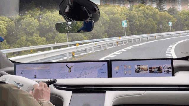 老司机开车稳在哪里 0e3b1b0ce49b456fb389b8fa9f7472c4.jpeg