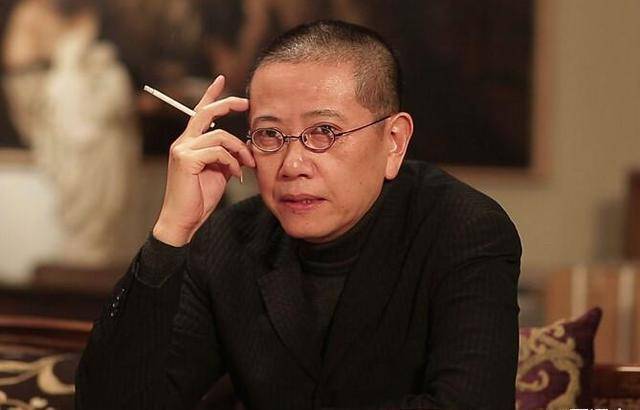 陈丹青的简介_陈丹青我的母亲就像一条狗一样的死掉了(文化人真应该这样说吗)