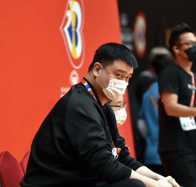 “Yao Ming’s Sacrifices for CBA and Xu Ji’s Appointment as Chairman: A New Direction for the League”