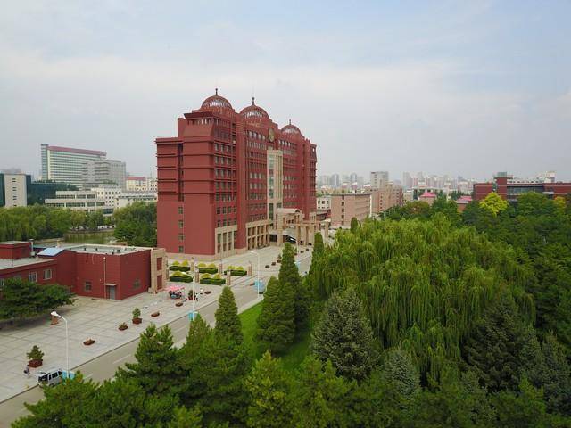 内蒙古师范大学全国348所大学排名揭晓：实力与声誉并存