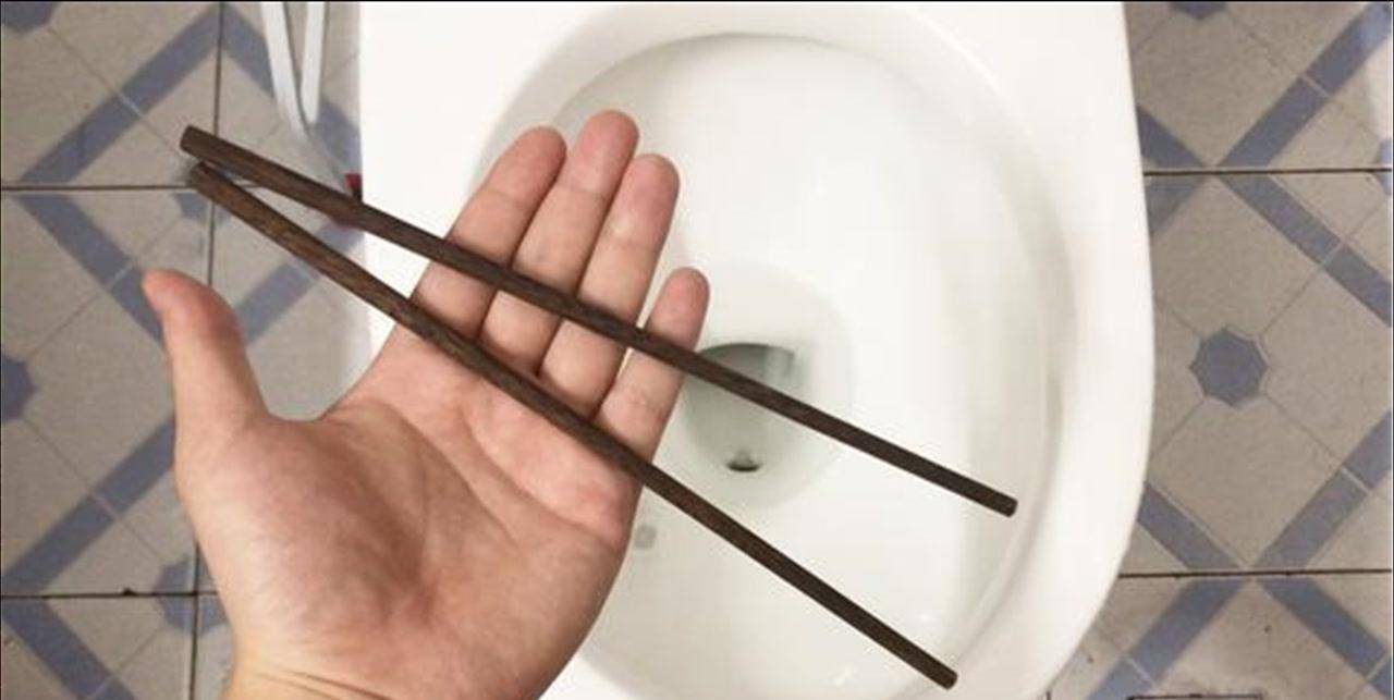 梦见筷子掉入粪中，解析梦境背后的深层含义