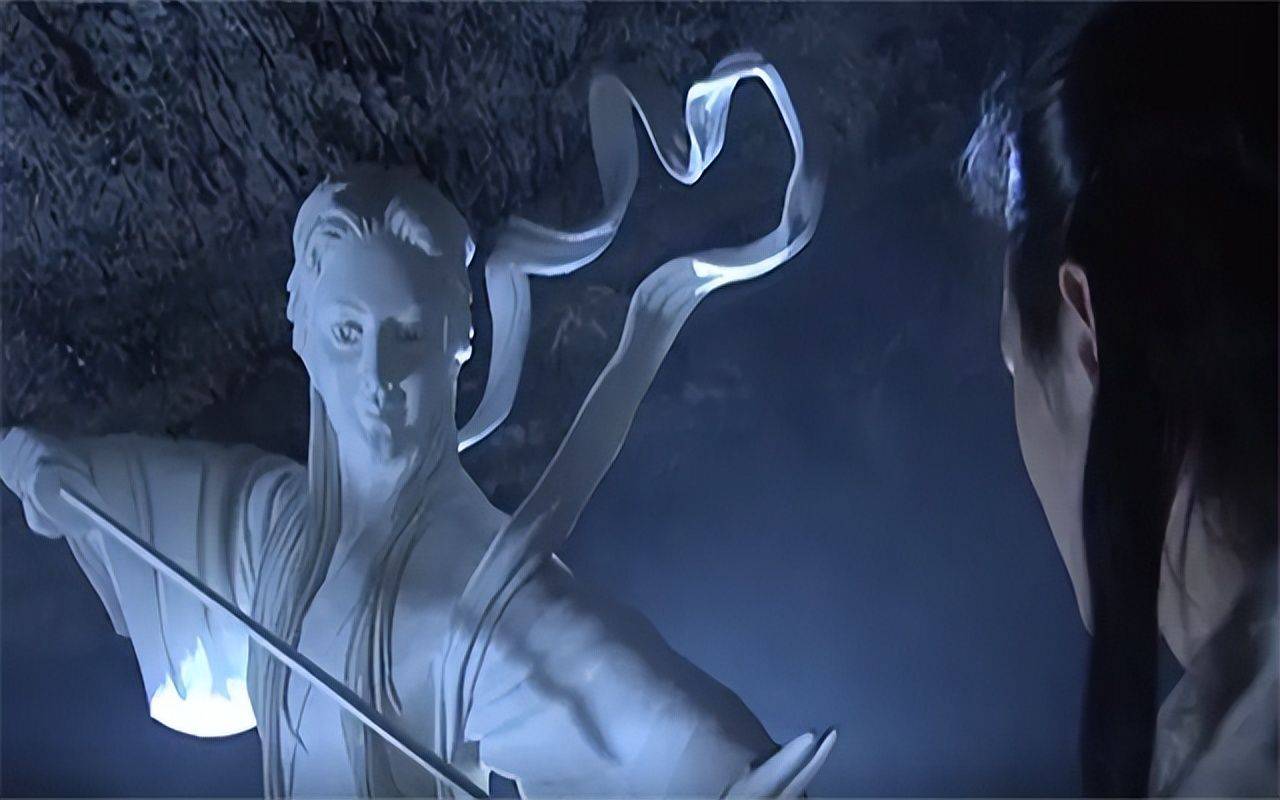 新修版《天龙八部》中，段誉为何放弃王语嫣，让她回到慕容复身边