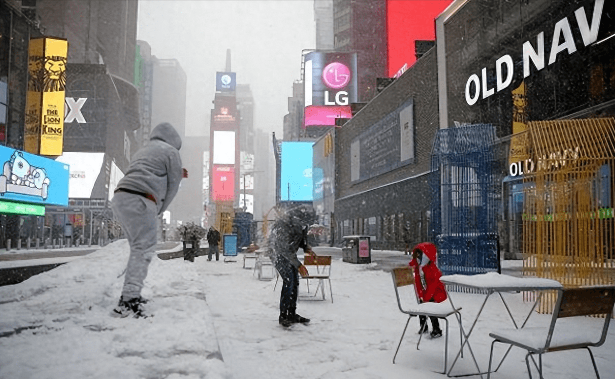 世界上最冷的城市，气温低至零下65℃，人们在那如何生活？