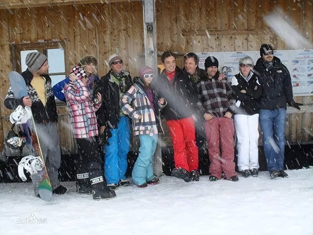 滑雪对于坚定追梦与珍惜谈球吧体育家庭情感有何影响？一个女孩的滑雪冒险(图2)