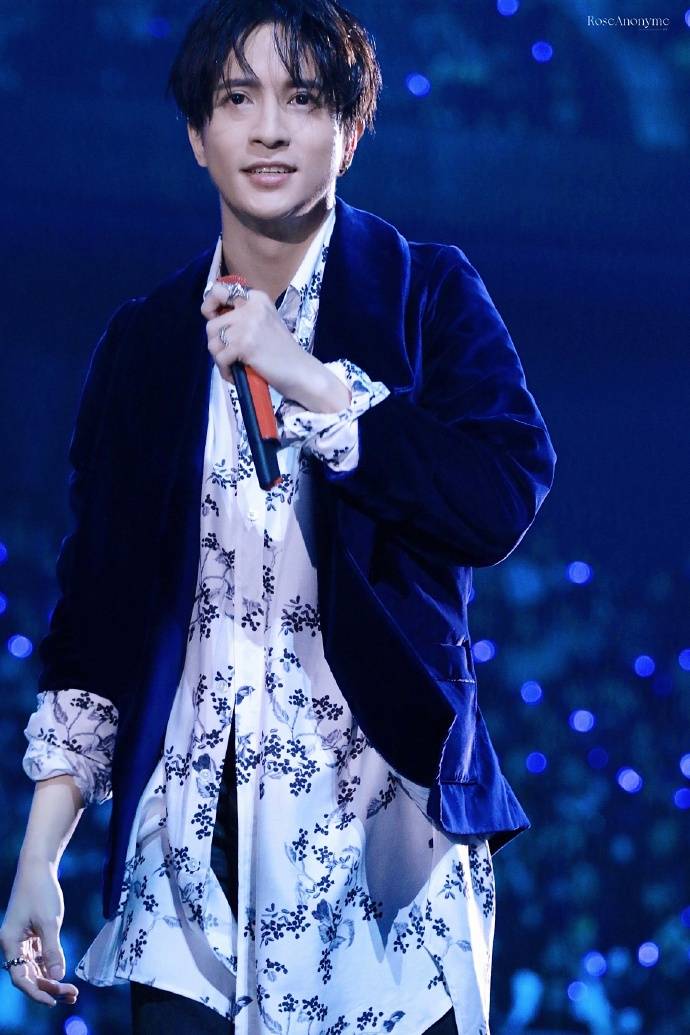 薛之谦“天外来物”天津站演唱会（时间+场馆+票价）河马票务