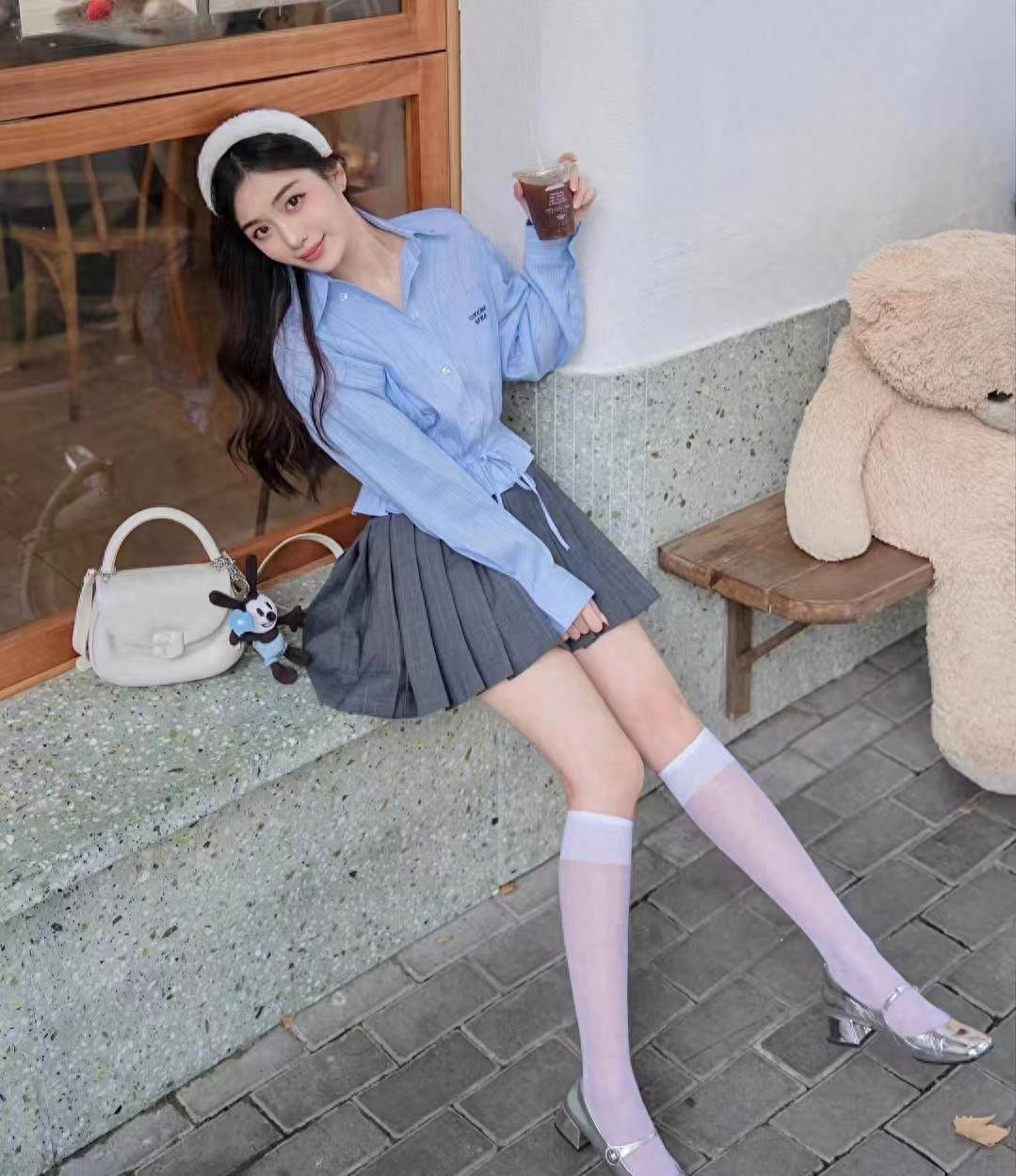 今年秋天最流行的裙子复古又时尚永远最懂女人心！爱游戏AYX体育(图12)