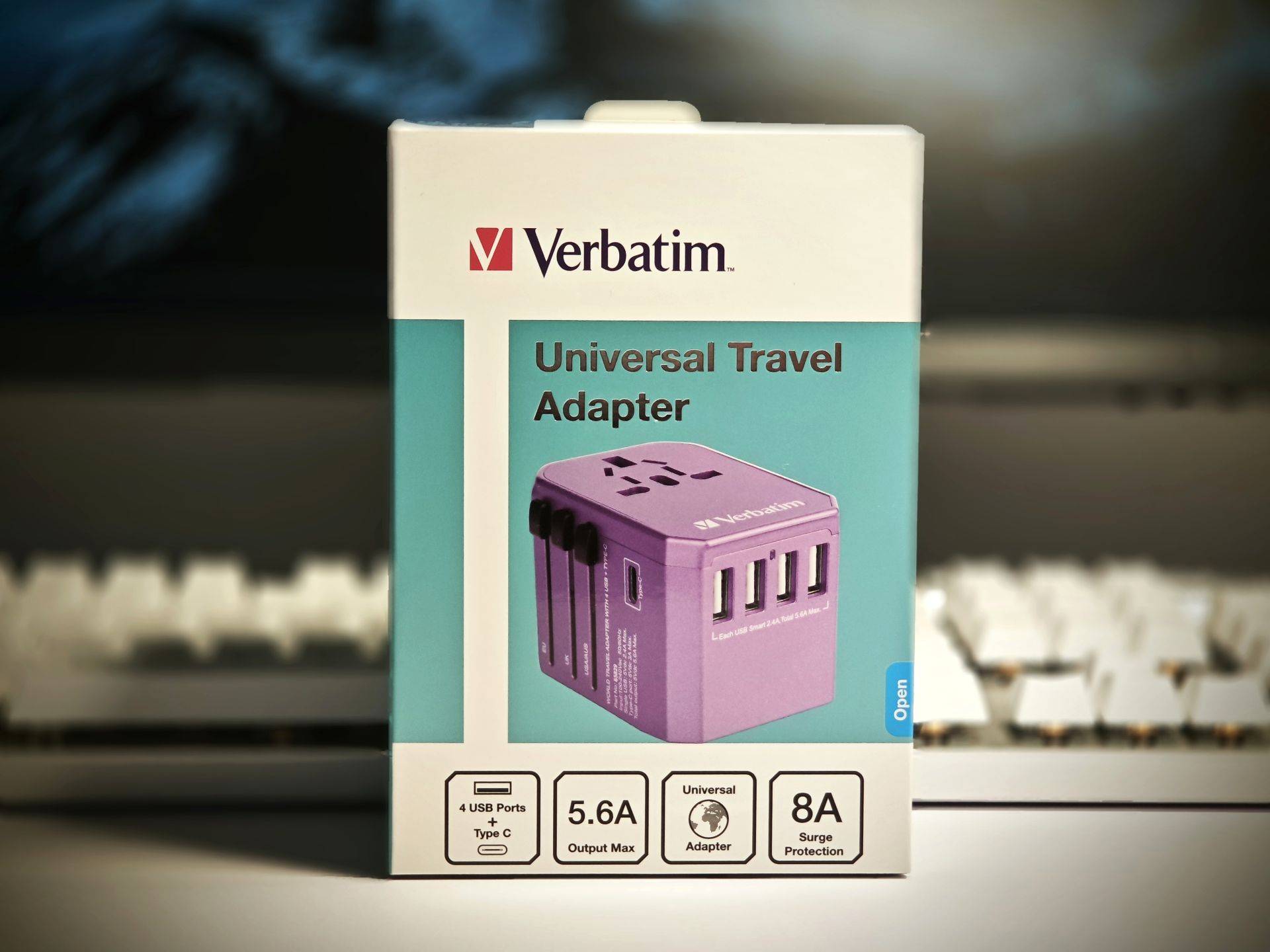 拳头大小 ，1个顶9个，verbatim9合1多功能旅行适配转换器是真棒