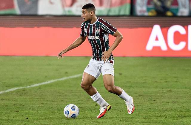 British media: Liverpool strives to sign Brazilian new midfielder Andre in the winter window and faces competition from Manchester United and Arsenal_Premier League Team_Fluminense_Players