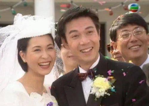 52岁苏玉华注册结婚与男友爱情长跑24年坚持不生育