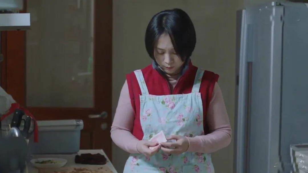 保姆闷死83岁老人：家政圈的杀人产业链终于曝光