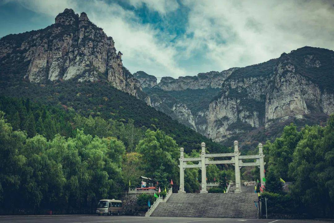 【登山】邯郸太行五指山---- 登高抱佛脚