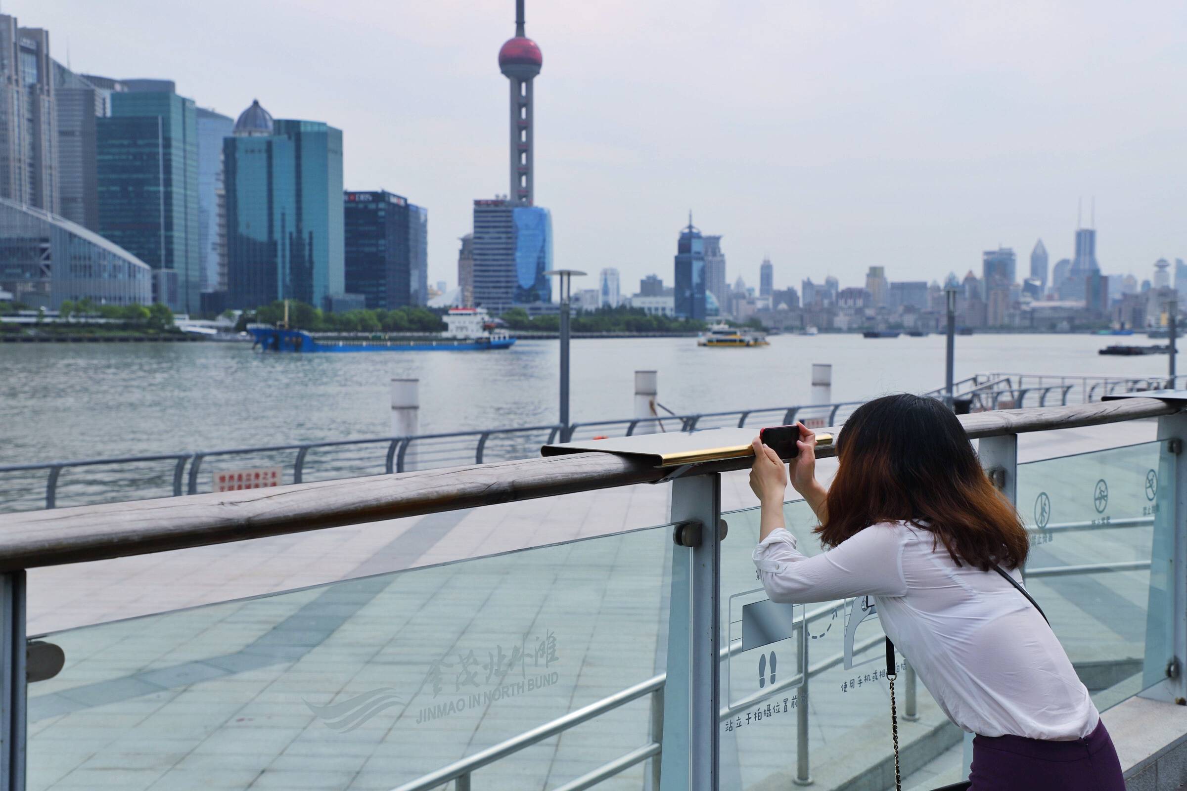 上海北外滩哪里拍照最美?这里可轻松让实景与倒影同框