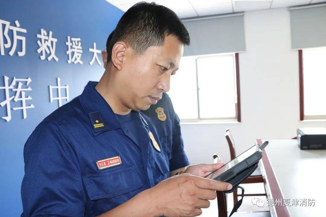 支队党委常委,副政委赵建民带队到夏津大队督导检查工作