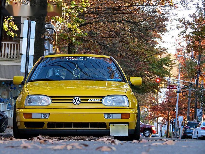 vr6才是"r"之魂?重温最强钢炮——高尔夫r32