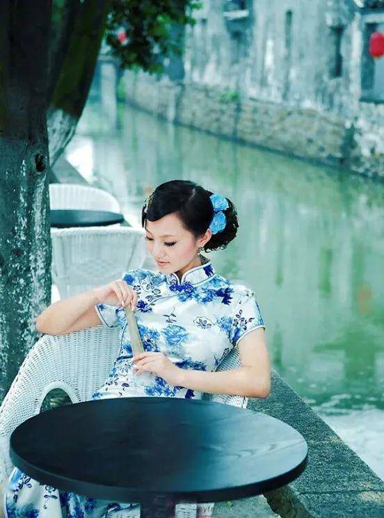 惊艳时光温柔了岁月的图片 e7e4e1d5f8d24136b588e6d70b061a90.jpeg