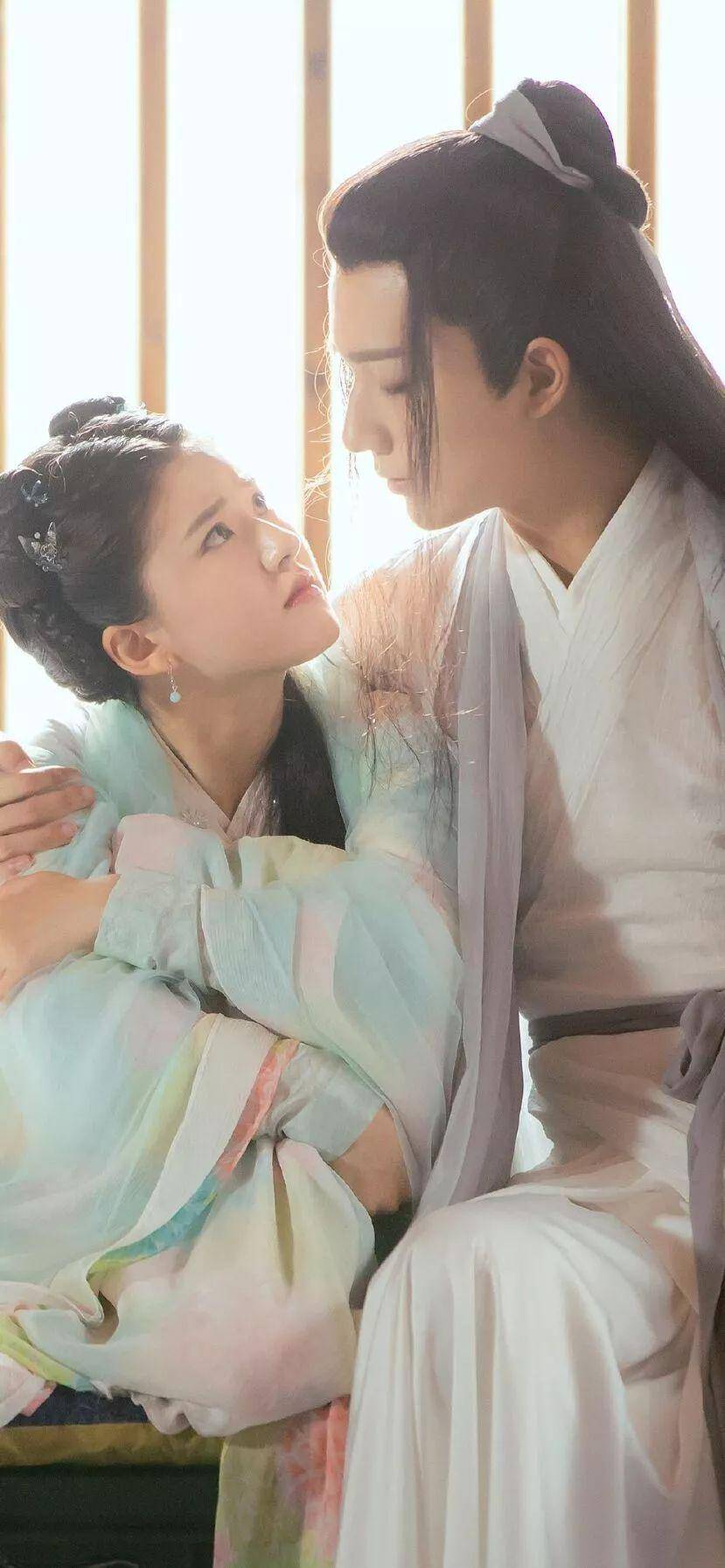 壁纸|《天雷一部之春花秋月》高清壁纸:赵露思,李宏毅