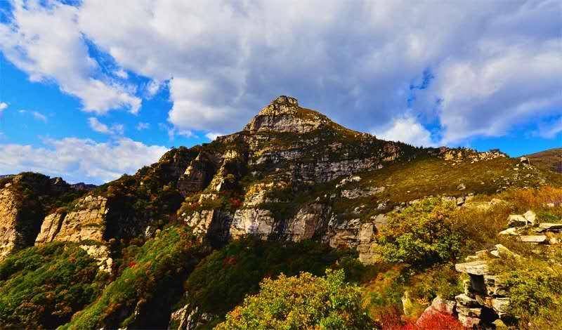 18米小山位于海兴县,是沧州唯一的一座山丘,又名马骝山.