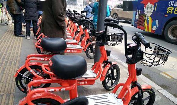 免费骑共享电瓶车 56b80ee4cb1d4ec091fc288f41edc2f9.jpeg