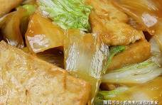 白菜炖豆腐，白菜和豆腐首先放什么？好多人放错了，难怪口感不好