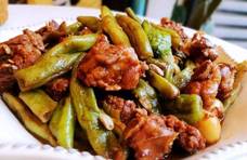 东北人爱吃的6道“硬菜”，不放一点儿肉，却比肉还受欢迎！
