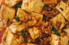 舌尖上的川菜：麻婆豆腐下饭的秘诀，香辣顺滑米饭绝配