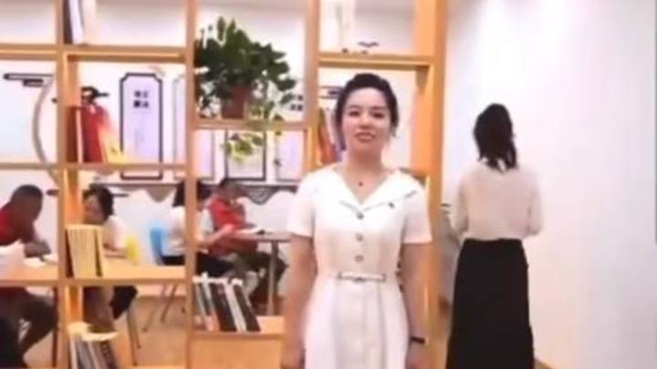 扬州戴璐工作视频照流出,是否和真人反差很大?