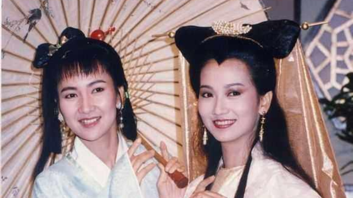 佘诗曼韩雪出演《青蛇》,哪个角色更妖艳?