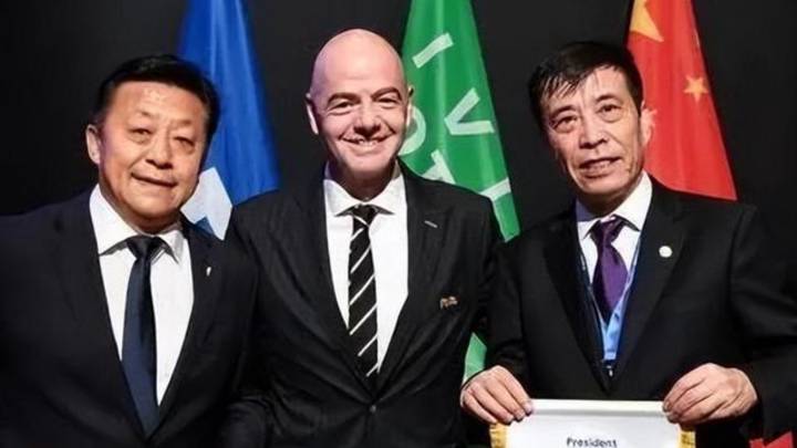 柬埔寨总理说有的国家10多亿人口成绩也不理想,你认同吗?