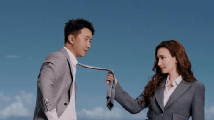 卢靖姗韩庚海边度假,你看好他们的婚姻吗?