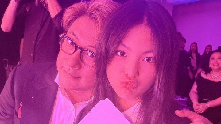 李湘富养女儿,才10岁就有成人体重,是宠爱过头了吗?