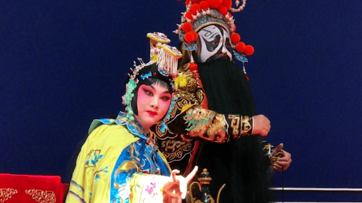 国家重点京剧院团来伊展演,你看过《霸王别姬》吗?