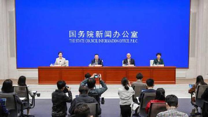 全国农产品批发市场猪肉平均价格比昨天下降0.6%,你还会买吗?