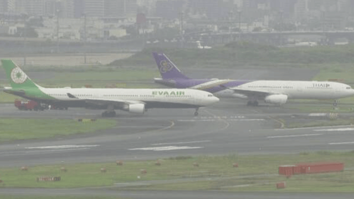 长荣航空和泰国航空两架飞机相撞,是故意的吗?
