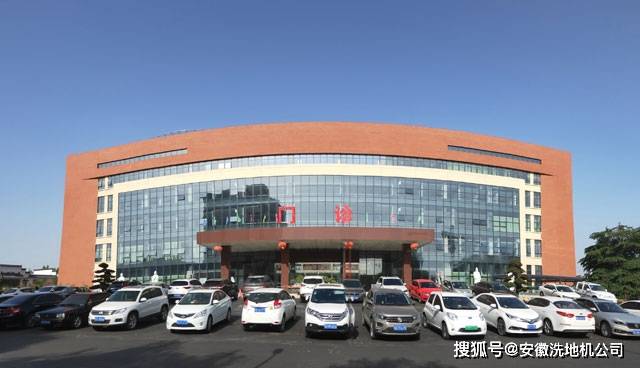 驾驶式扫地车与迷你驾驶式洗地机成现代医院必备清洁设备 东方医院