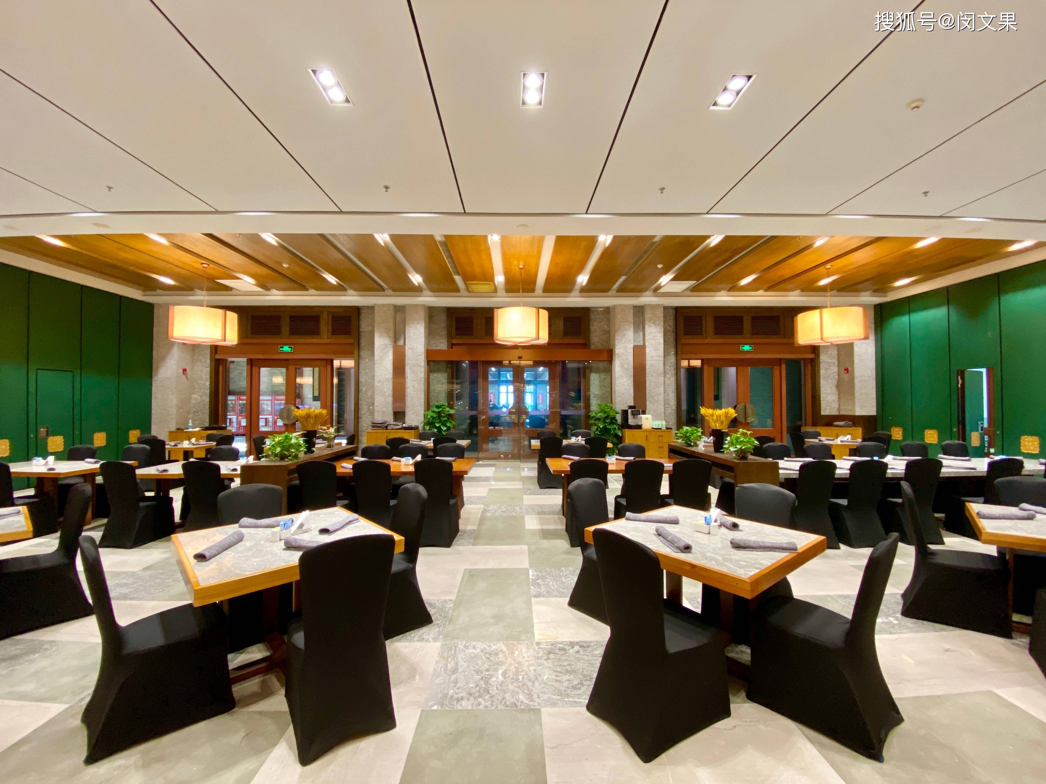 原创凭海临风,东方意境,海口会展,度假酒店优选!|海口万豪酒店