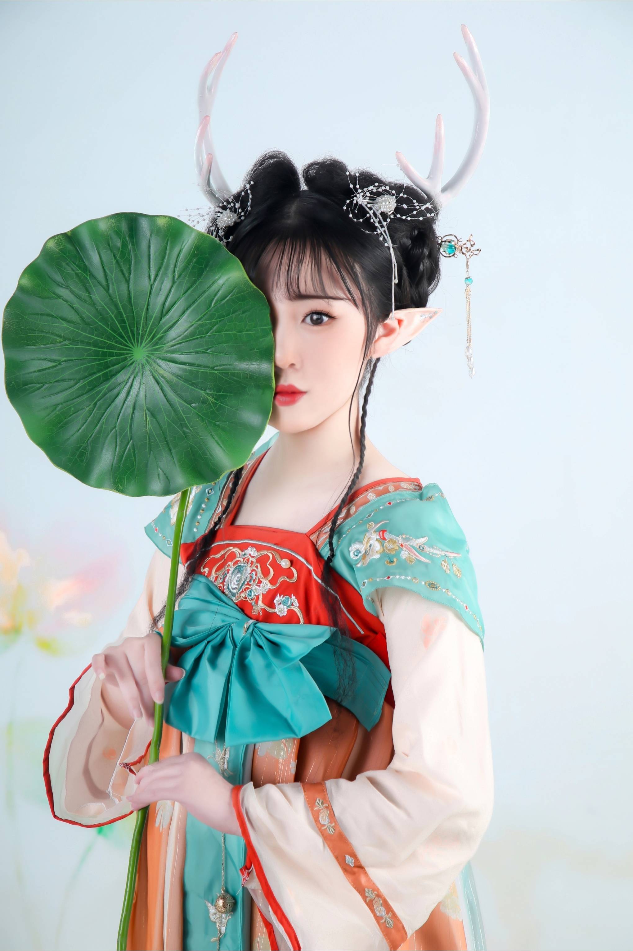 王者荣耀瑶cosplay遇见神鹿cn眠妃珞馨