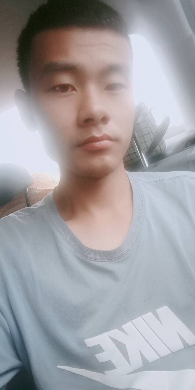 陆介政:英姿焕发
