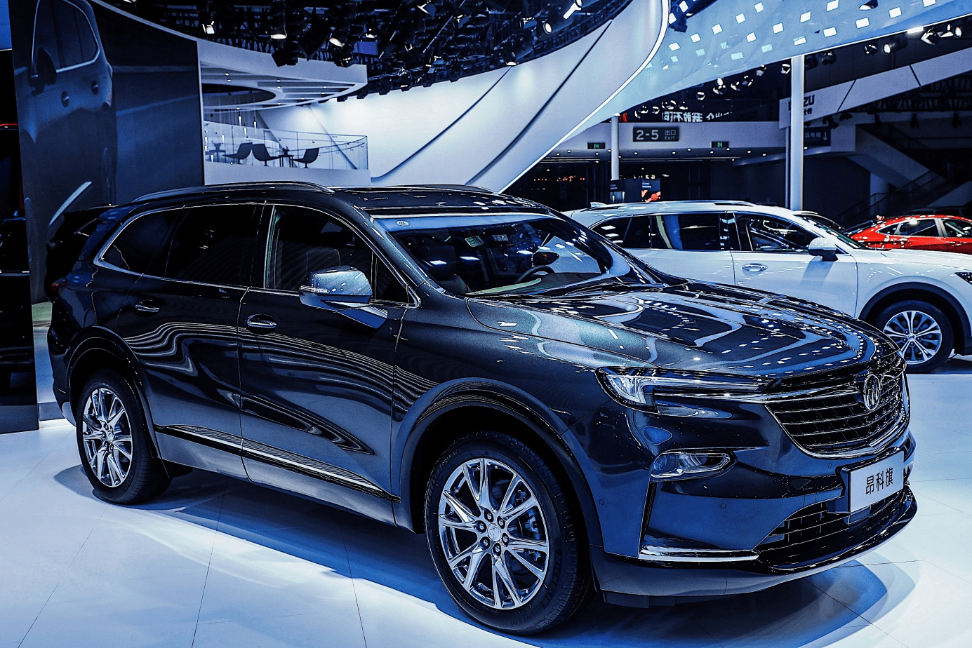 别克suv2022款,2022款suv新车上市 别克suv家族旗舰2022款别克昂科旗诠释"一步到位的豪华"