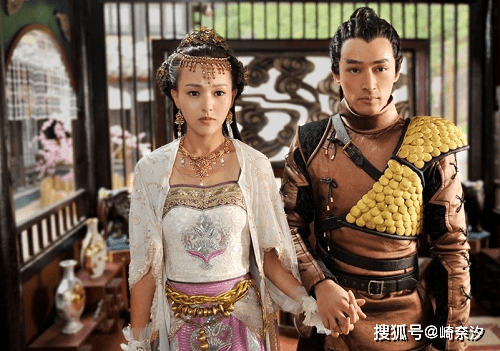 王家卫 x 胡歌,王炸!谈谈《繁花》背后的故事_唐嫣